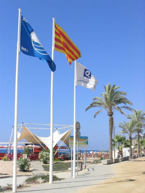 De La Costa Apartment